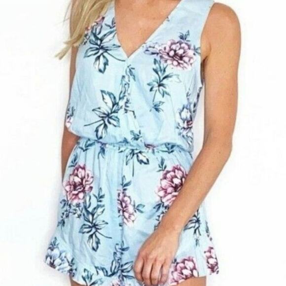 Show Me Your Mumu Baby Blue Floral Medium Riri Romper - Picture 5 of 6